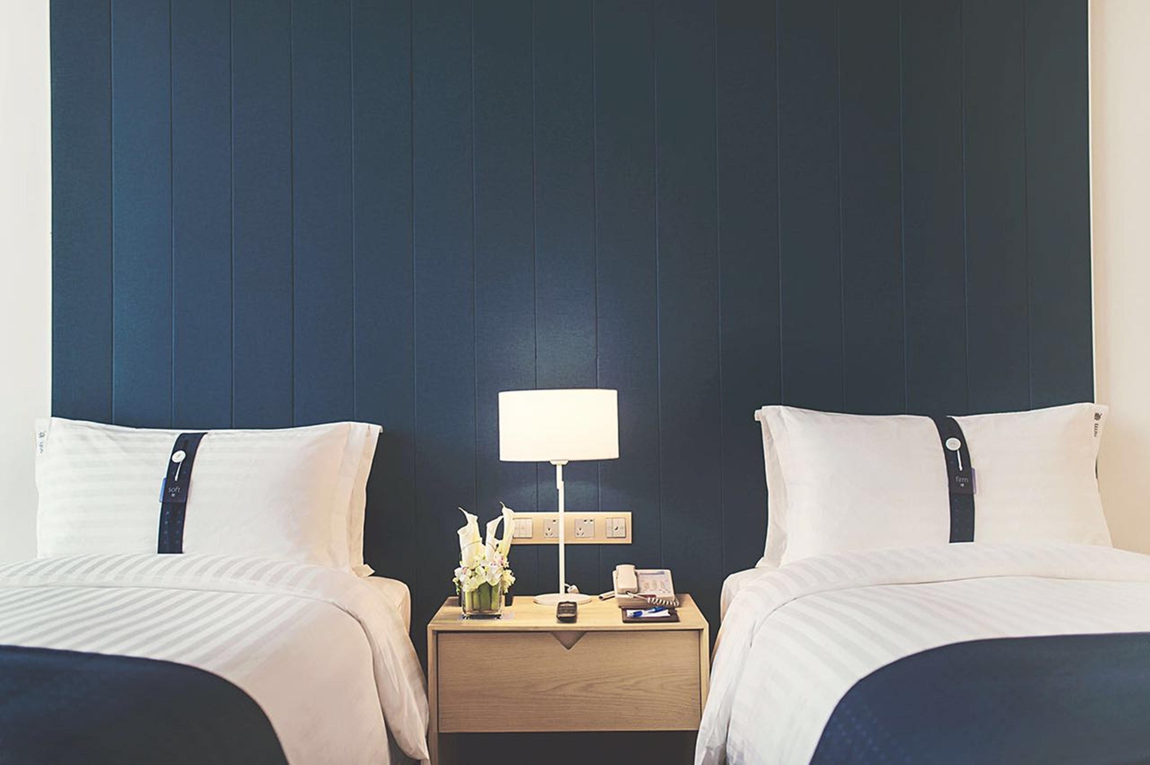 Holiday Inn Express Shanghai Songjiang Fangta By Ihg Exteriör bild