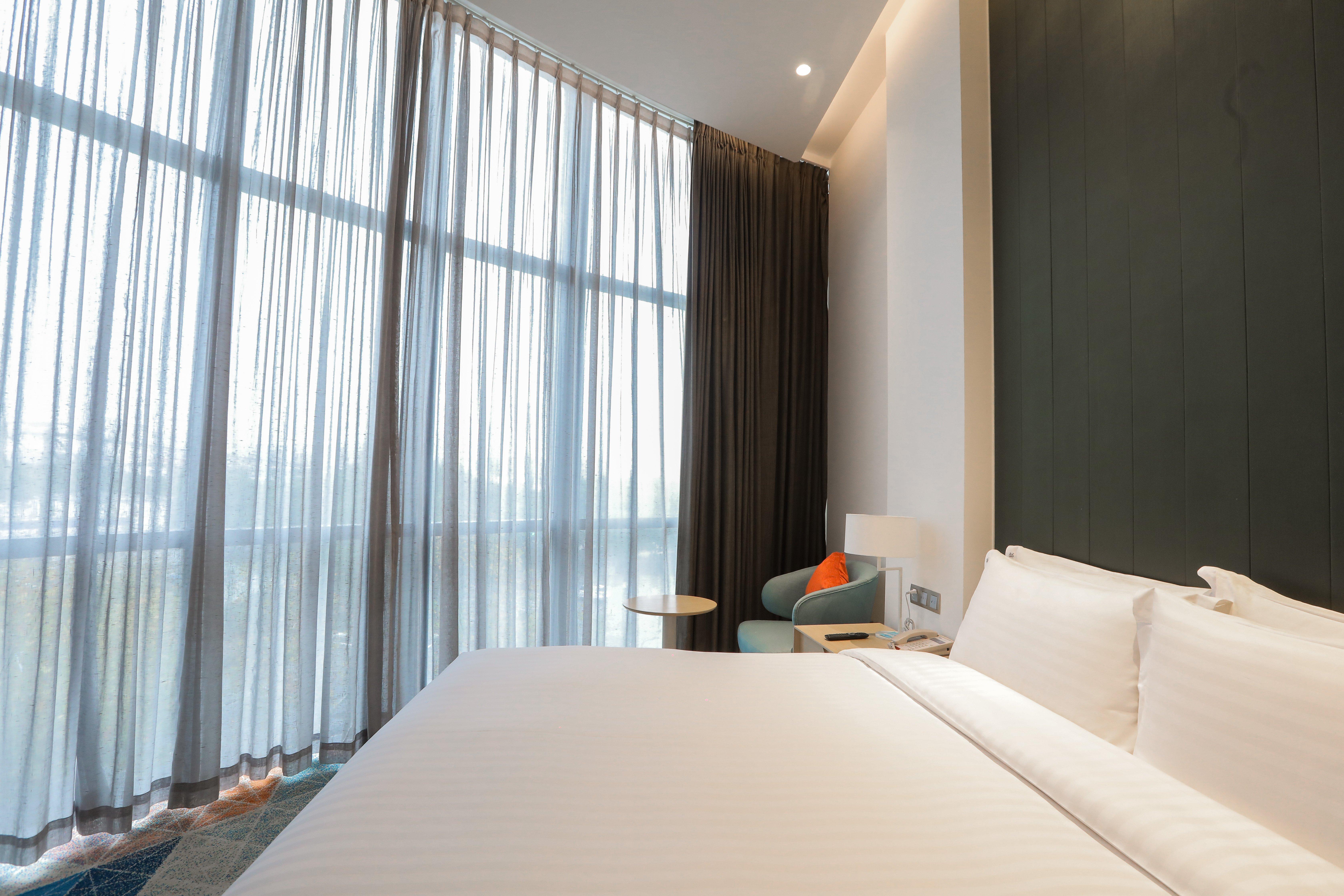 Holiday Inn Express Shanghai Songjiang Fangta By Ihg Exteriör bild