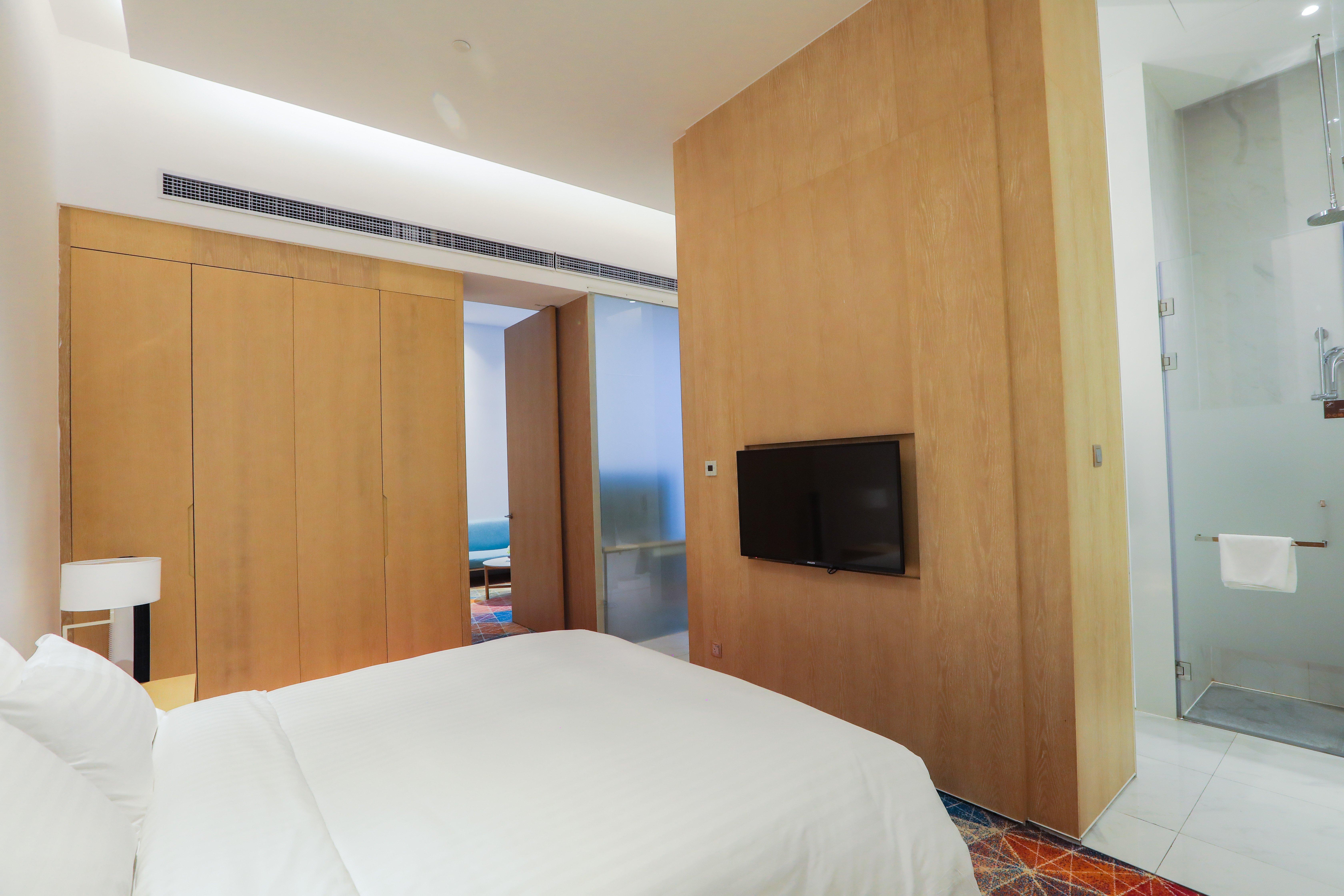 Holiday Inn Express Shanghai Songjiang Fangta By Ihg Exteriör bild