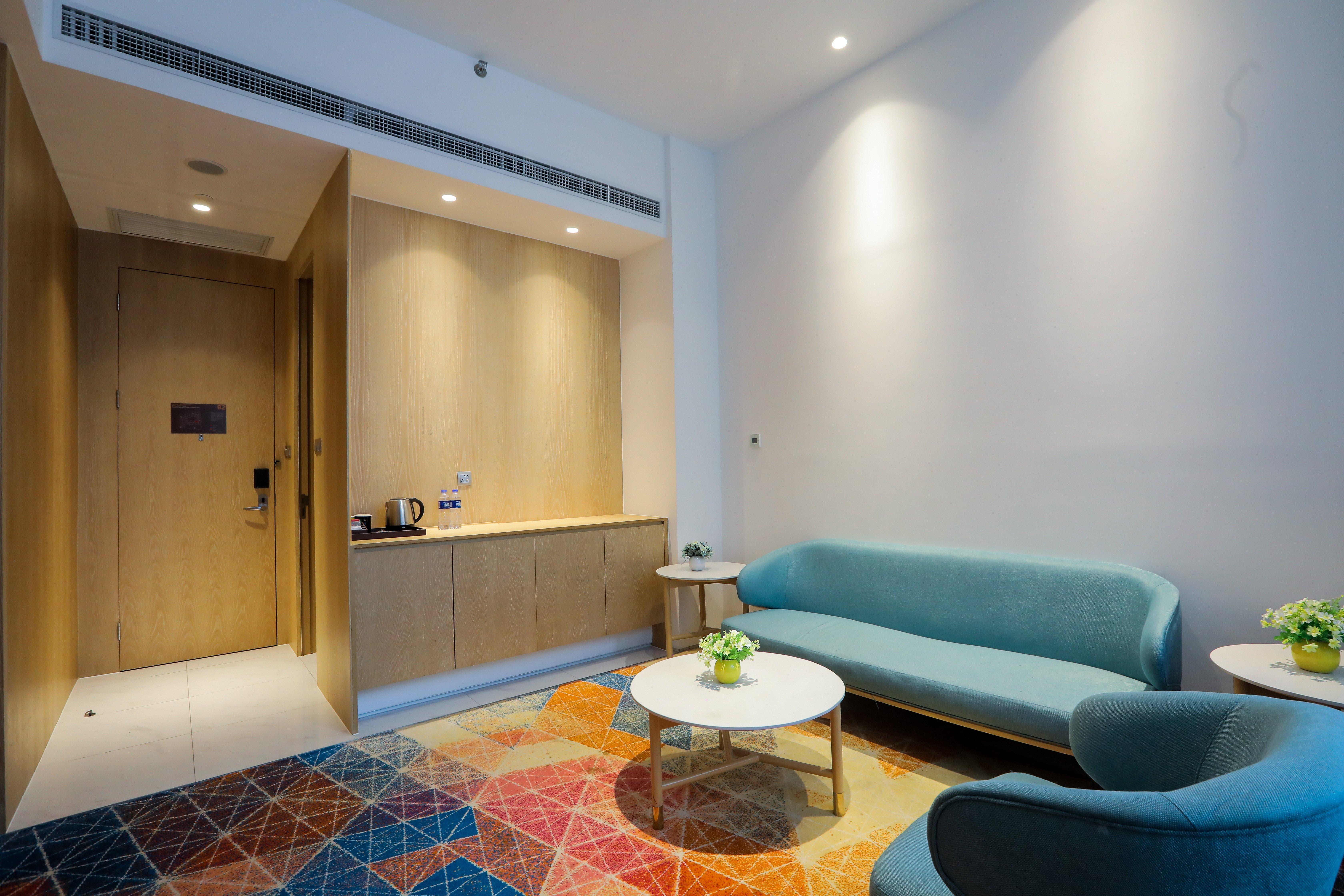 Holiday Inn Express Shanghai Songjiang Fangta By Ihg Exteriör bild