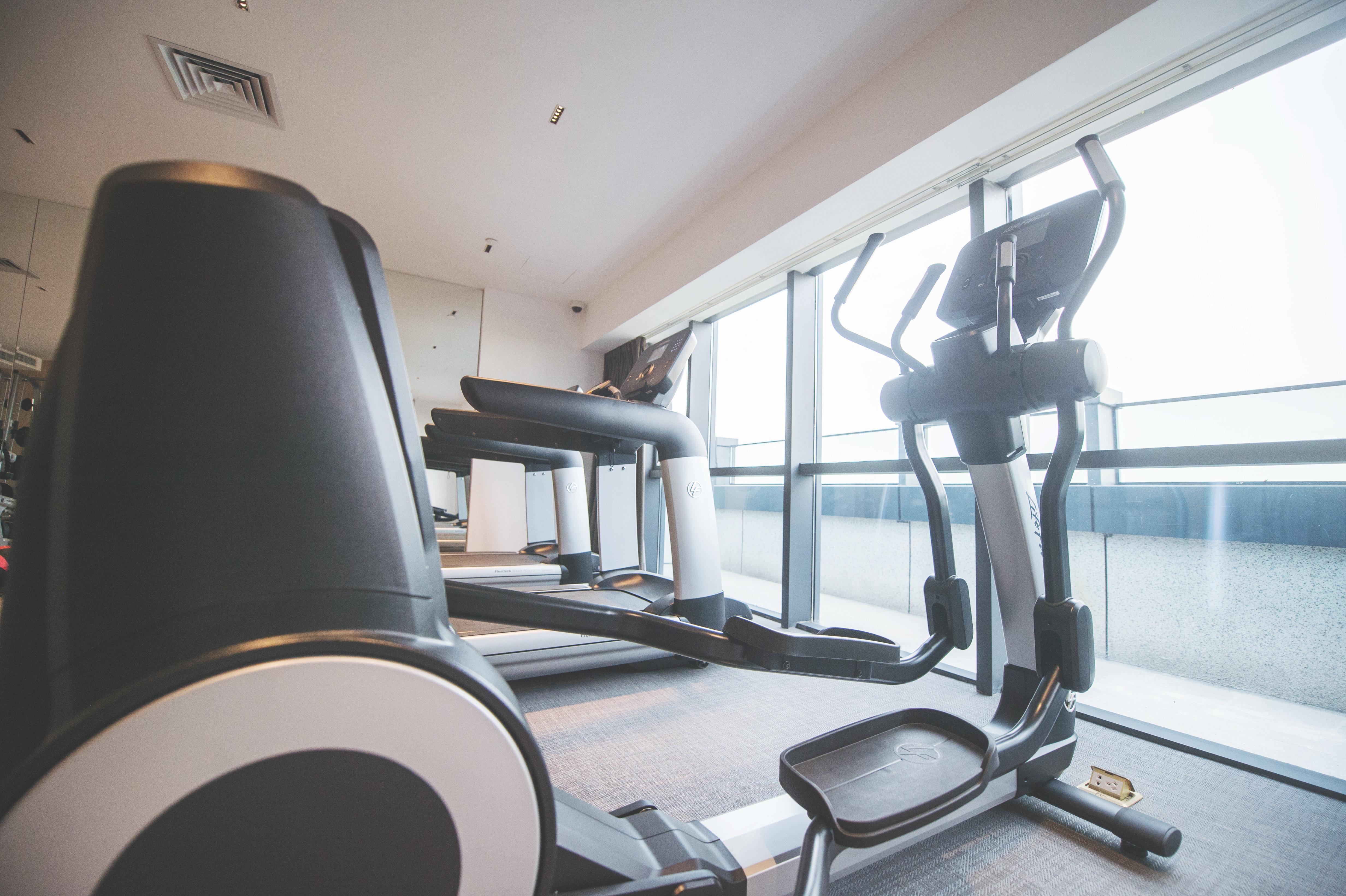 Holiday Inn Express Shanghai Songjiang Fangta By Ihg Exteriör bild