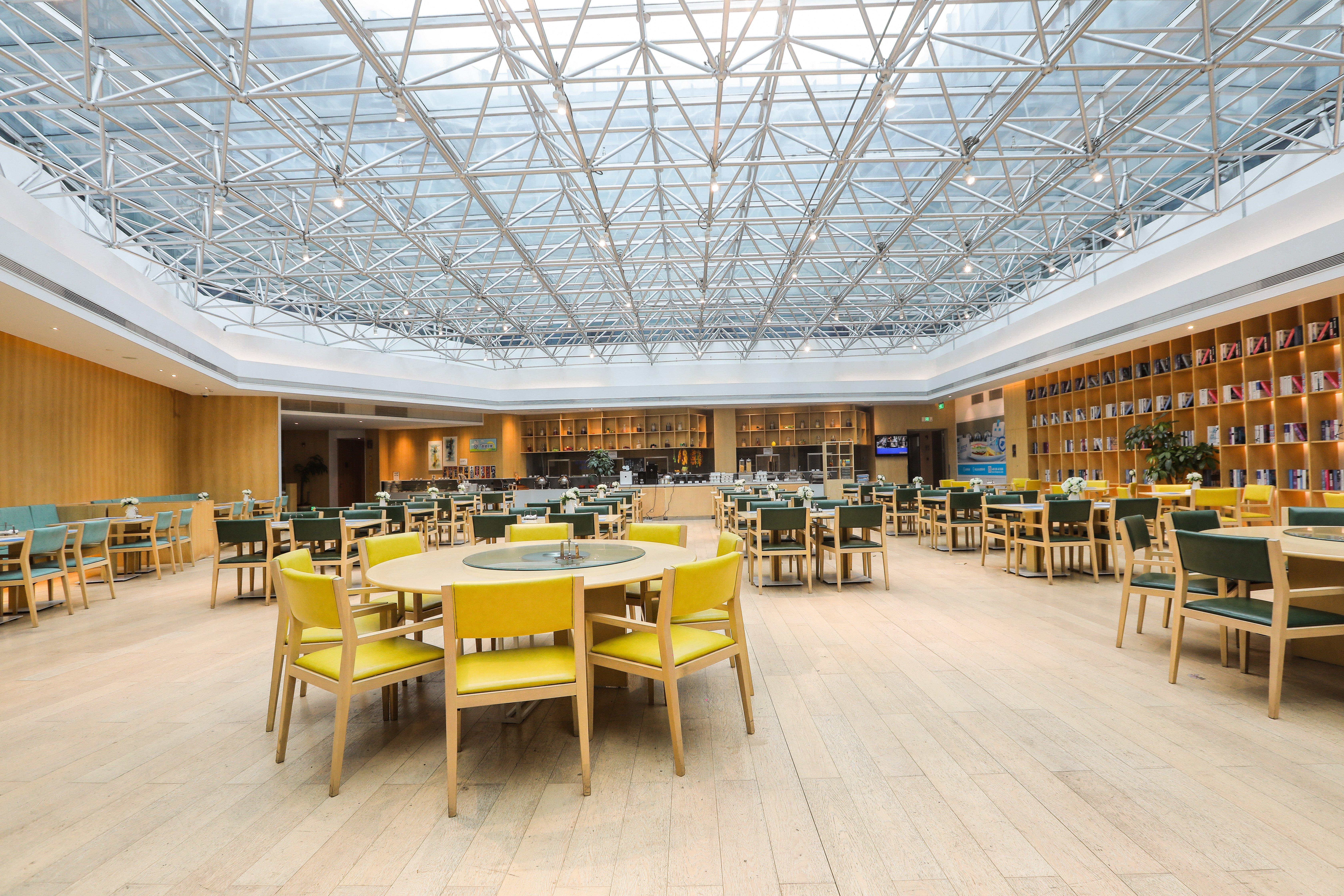 Holiday Inn Express Shanghai Songjiang Fangta By Ihg Exteriör bild